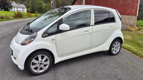 MITSUBISHI I-MIEV i-MiEV