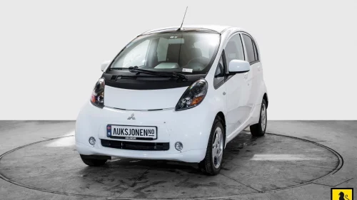 MITSUBISHI I-MIEV *INGEN MINSTEPRIS* EN EIER LAV KM NAF-TEST