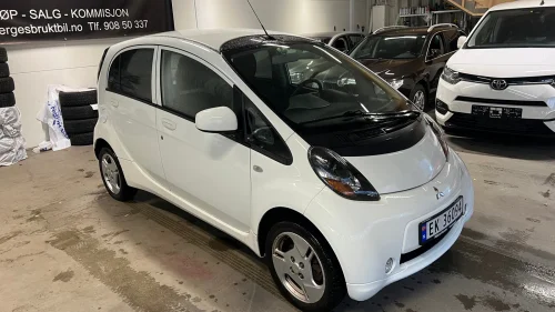 MITSUBISHI I-MIEV Hel og pen kun 79000 km