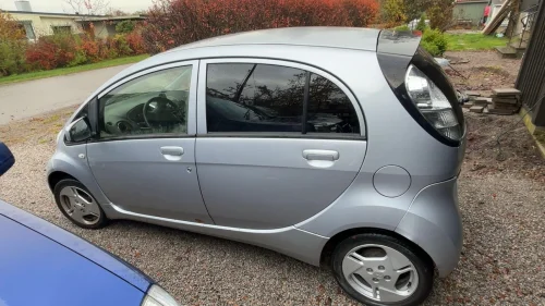MITSUBISHI I-MIEV i-MiEV