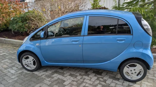 MITSUBISHI I-MIEV i-MiEV