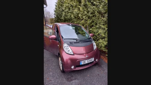 MITSUBISHI i-MIEV