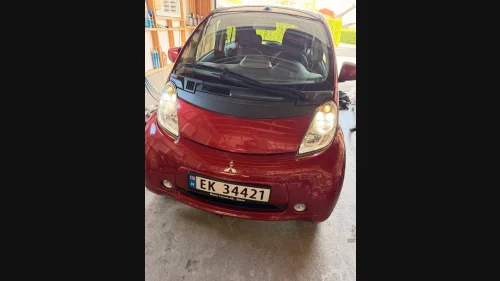 MITSUBISHI i-MIEV