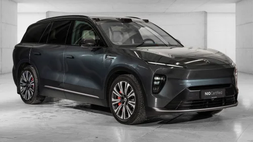 NIO EL8 LR/6-s/BaaS/Executive/Kjøleskuff/Lounge sete/22"