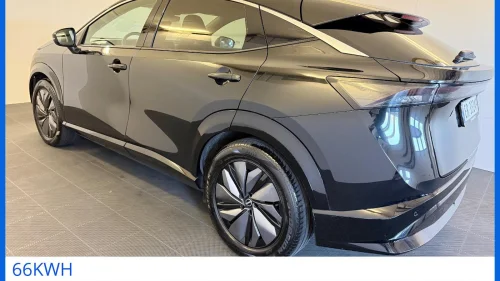 NISSAN ARIYA ADVANCE 63KWH PANORAMA/360 KAMERA/LED/ACC/EL.SETE++