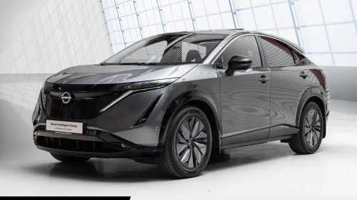 NISSAN ARIYA Evolve 87kWt 360kam, HUD, Bose, avtag. h.feste, ny serv