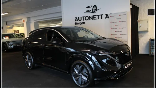 NISSAN ARIYA 87kWh,Evolve,H-feste,Panorama,H-up,Skinn,Service Avtale