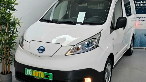 NISSAN e-NV200 med HH-Module innredning !