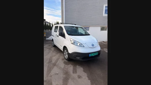 NISSAN E-NV200 Comfort Plus 4-d
