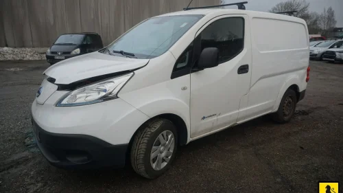 NISSAN E-NV200 CRUISE VARMER RATTVARME NAVI