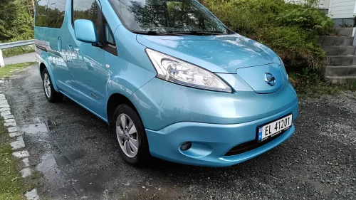 NISSAN e-NV200 5 seter