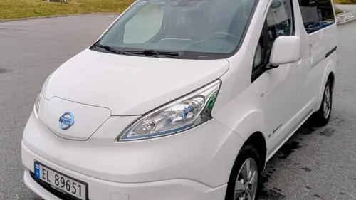 NISSAN e-NV200 7-setter