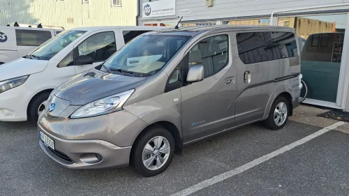 NISSAN e-NV200 Evalia Premium