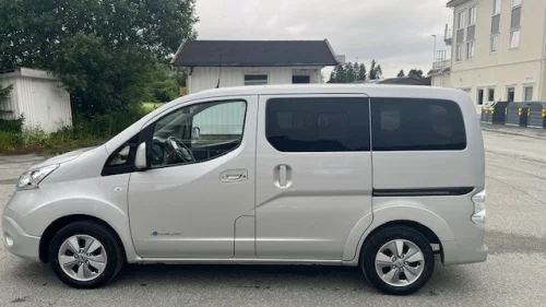 NISSAN e-NV200 Evalia 40 kWt 5-s