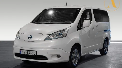 NISSAN e-NV200 EVALIA 40KWH/7-SETER/NAVI/RYGGEKAMERA/VARMER/CRUISE