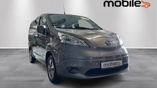 NISSAN e-NV200 Evalia 40kWh 7-s Premium! -EU 2027! -Unik Km! -Må Sees!