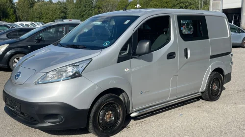 NISSAN E-NV200 *INGEN MINSTEPRIS* 24 KWH 109 HK KAMERA NAVI VARMER CRU