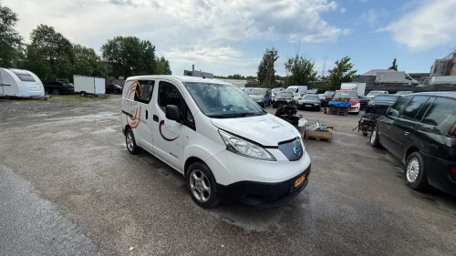 NISSAN e-NV200 40kWt