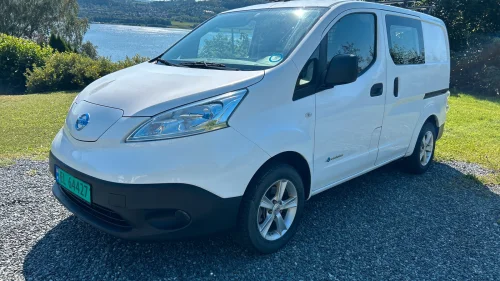 NISSAN e-NV200 2x skyvedører og 2 bakdører