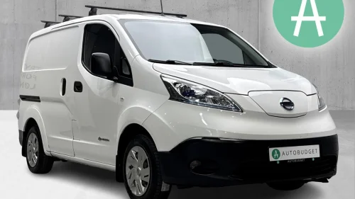 NISSAN e-NV200 40 kWh / Rattvarme / Hengerfeste / R. Kamera / Navi