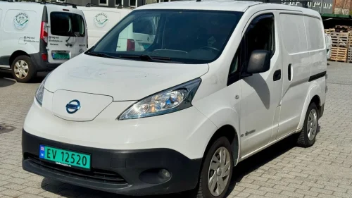 NISSAN e-NV200 E-NV200 0KW
