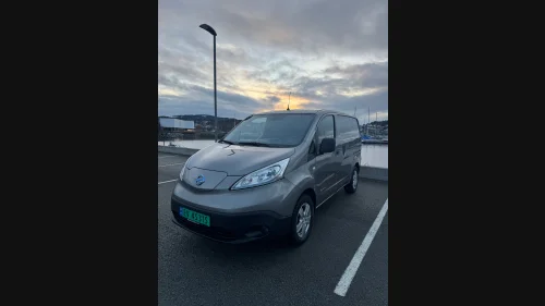 NISSAN e-NV200 Premium 40 kWt.Eu ok 2027. Meget bra SV dekk.Gratis bom
