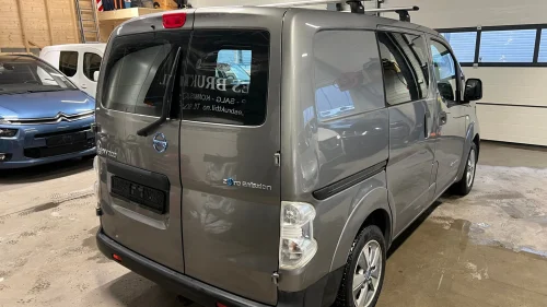 NISSAN e-NV200 Comfort Plus 40 kWt 230 km på vinter, navi R kamera