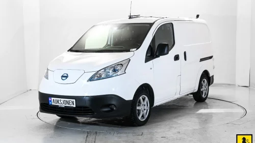 NISSAN e-NV200 40 KWH AUT CRUISE NAVI KAMERA VARMER RATTVARME