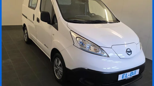 NISSAN e-NV200 40kWh 200KM WLTP /KROK/KAMERA/2 x SKYVEDØR/NAVI/CRUISE/