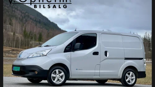 NISSAN e-NV200 40KWh/1Eier/Garanti/Klima/Rattvarme/Kamera/Alu