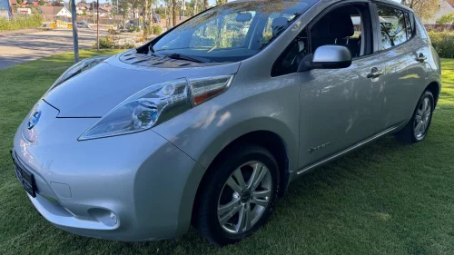 NISSAN LEAF 24kWh Lav km V-pumpe Cruise Navi AUX R-KAM Isofix Klima