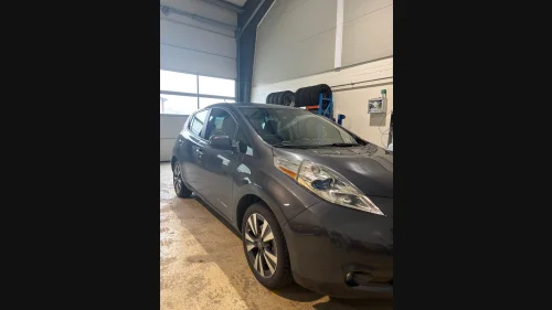 NISSAN LEAF Acenta