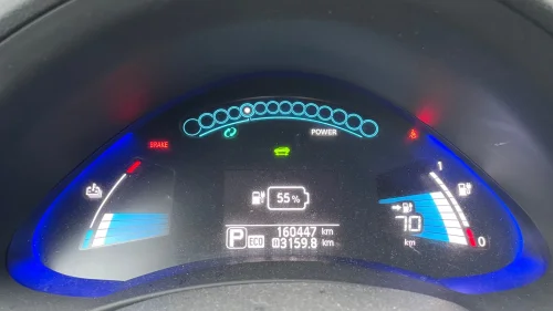 NISSAN LEAF