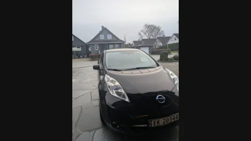 NISSAN LEAF Tekna 24kWh (K)