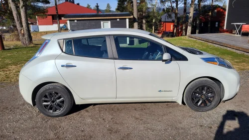 NISSAN LEAF Visia
