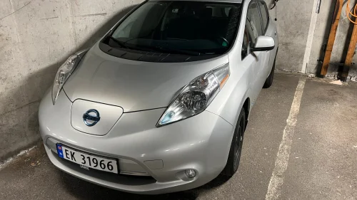 NISSAN LEAF US spec - LAV KM