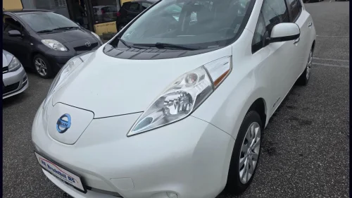 NISSAN Leaf 109Hk/Cruise/Kamera/Sensor/Eu 08-2028+++