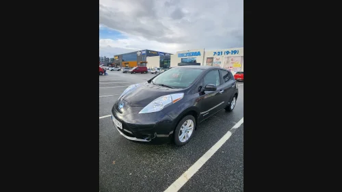 NISSAN LEAF Tekna