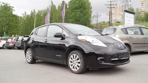 NISSAN LEAF GEN2 | H.LADING | V.PAKKE | 24KW | 109HK | R.KAM | L.KM