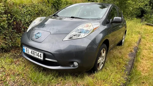 NISSAN -
