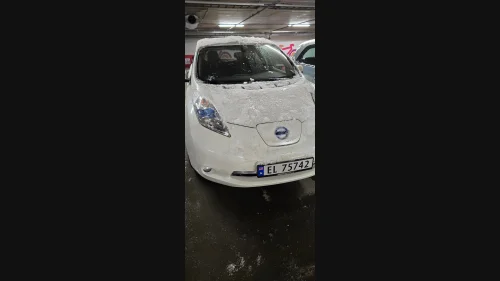 NISSAN LEAF Acenta