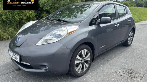 NISSAN LEAF EU OK // Skinn // Tekna // 11/12 streker på batteri