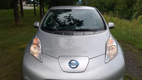 NISSAN LEAF