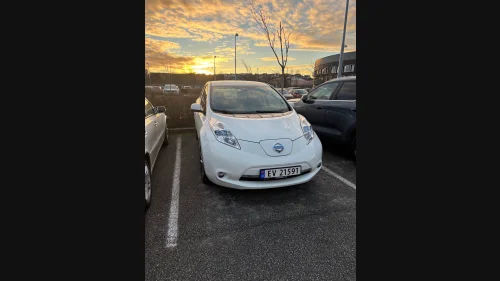 NISSAN Leaf Nordic tekna Bose anlegg Skinn keyless