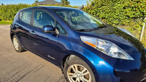 NISSAN LEAF Tekna 30kWh