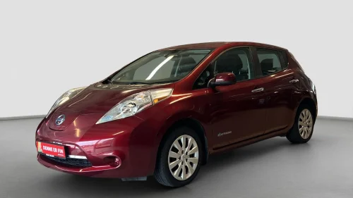 NISSAN Leaf 2016 Nissan Leaf 30 kWh | 10/12 streker | Outlet