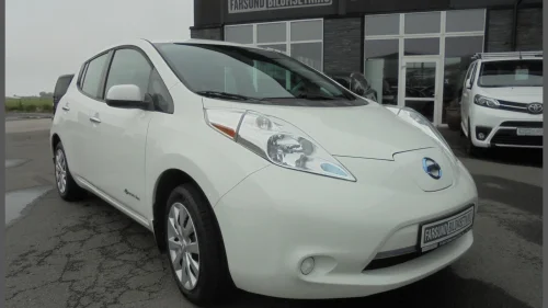 NISSAN LEAF 30KWH MEGET PEN BIL KAMERA, NAVI, CRUISE EU.OK. O5.2027