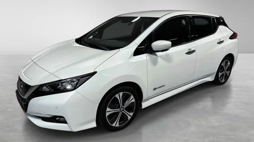 NISSAN Leaf 40kWh 40kWh Tekna Skinn BOSE R.Kam Navi ACC DAB ++