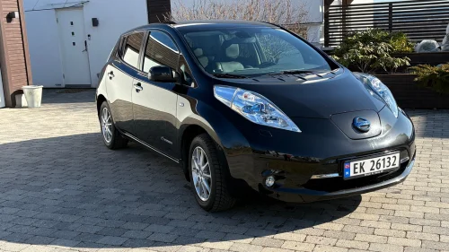 NISSAN LEAF 30kWh Tekna 30kWh