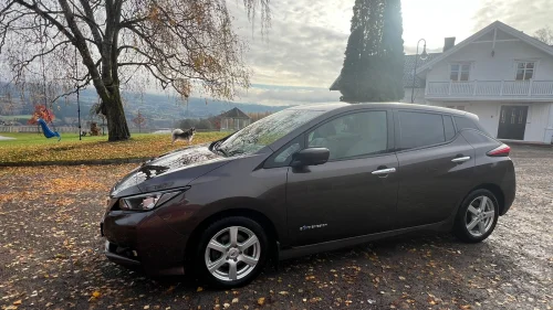 NISSAN LEAF 40kWh Tekna